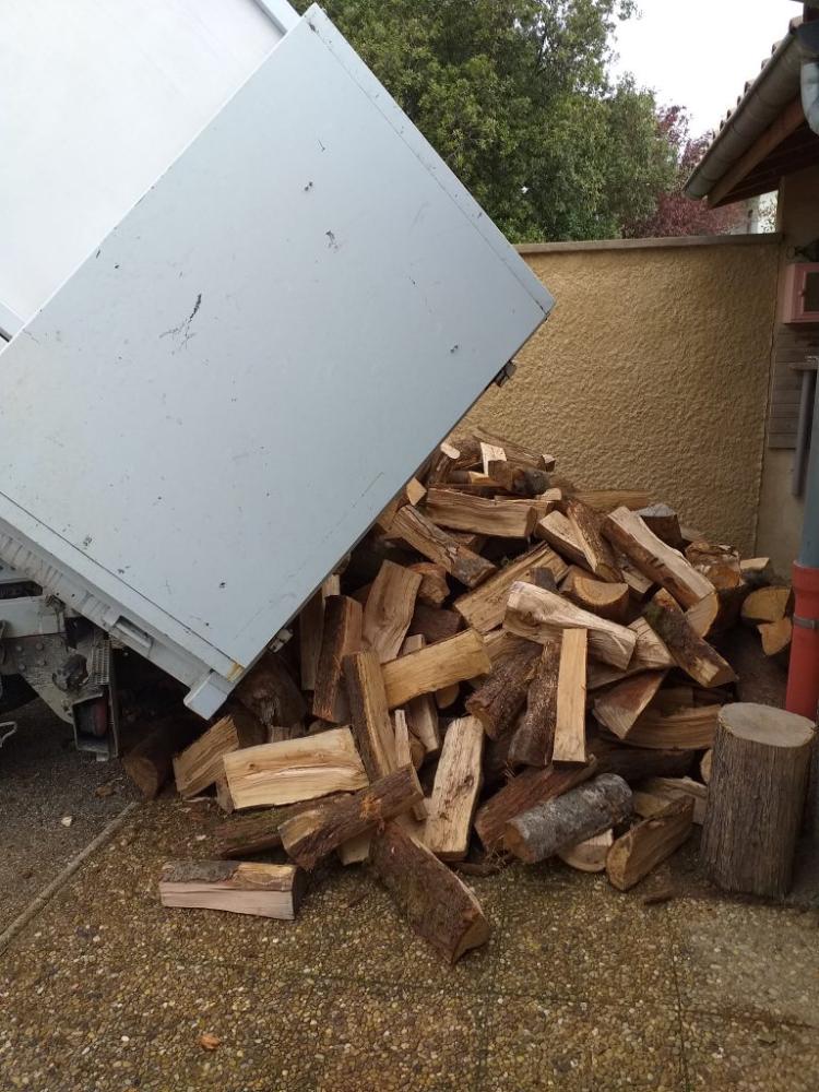 livraison de buche de bois